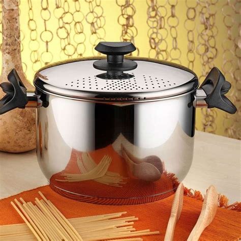 Makarna Tenceresi Nasıl Olmalı