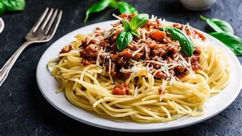 Kıymalı Makarna Sosu