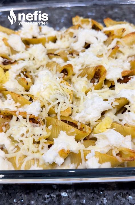 Mozzarella Peynirli Makarna Tarifi