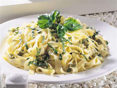 Parmesanlı Makarna Tarifi